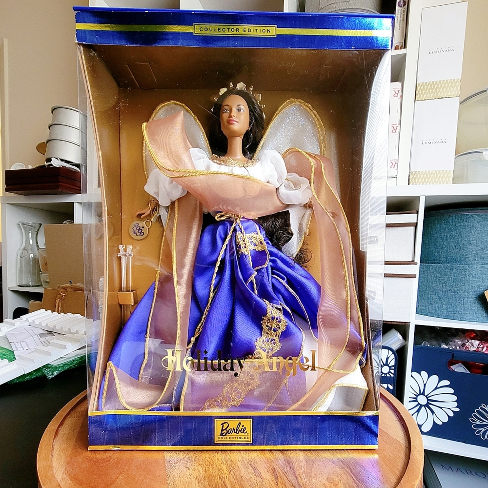 Vintage Holiday Angel Barbie Doll Collector Edition 2000 Mattel 28081 NRFB